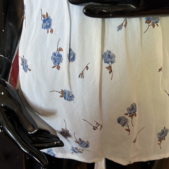 White rayon print tank - Picture 3 of 6